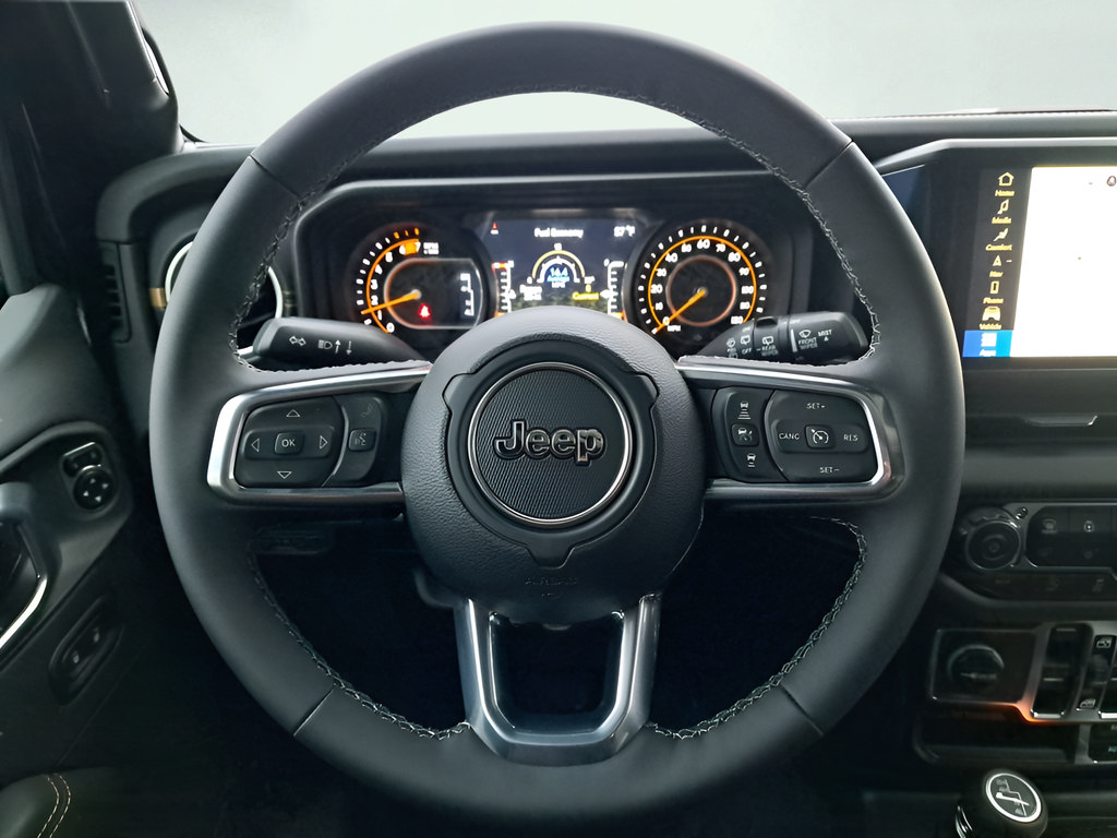 New 2026 Jeep Wrangler Unlimited Sahara AWD/4WD image 18