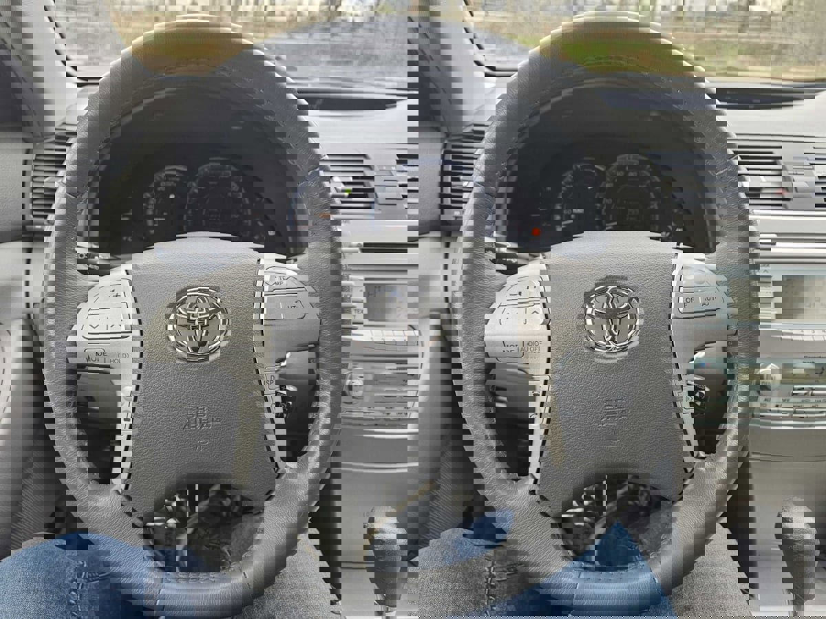 Used 2007 Toyota Camry Hybrid image 14