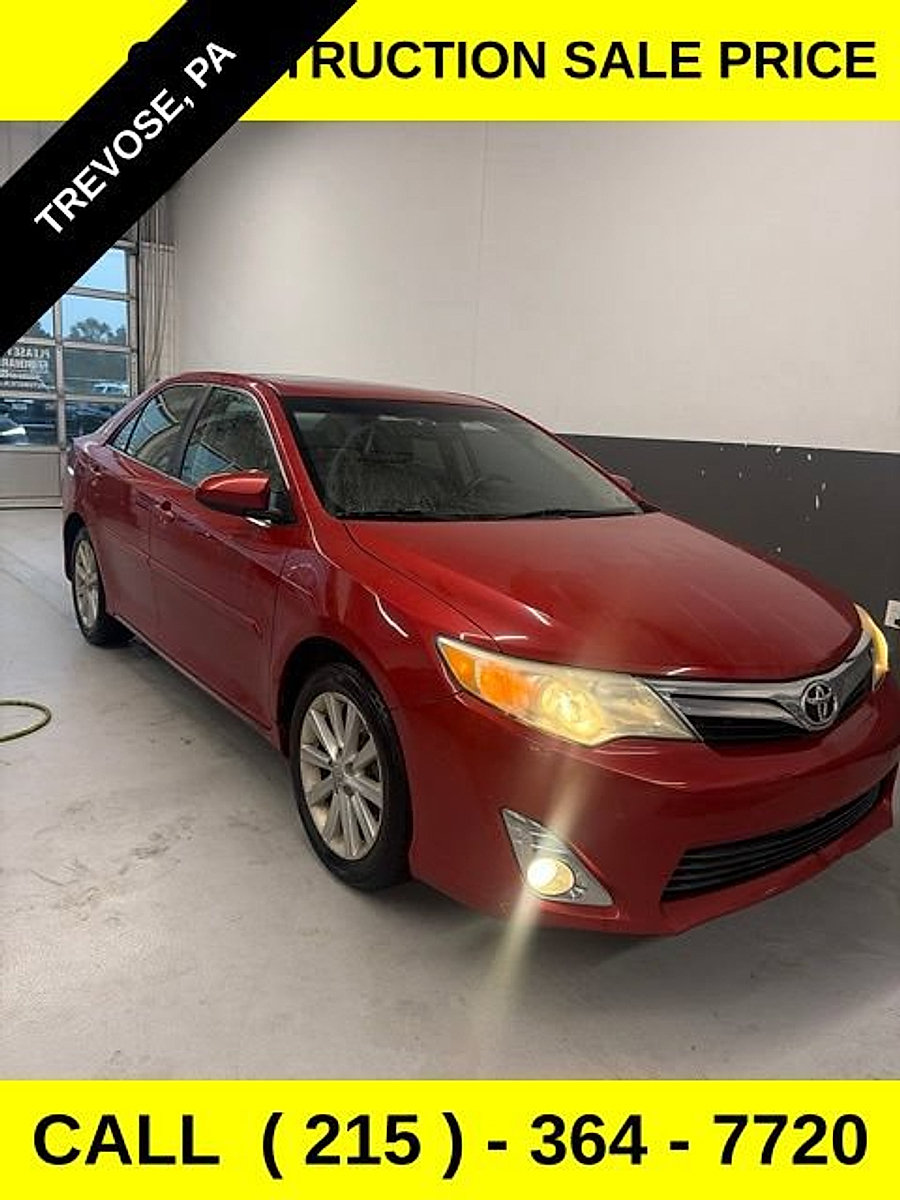 Used 2012 Toyota Camry XLE FWD image 4