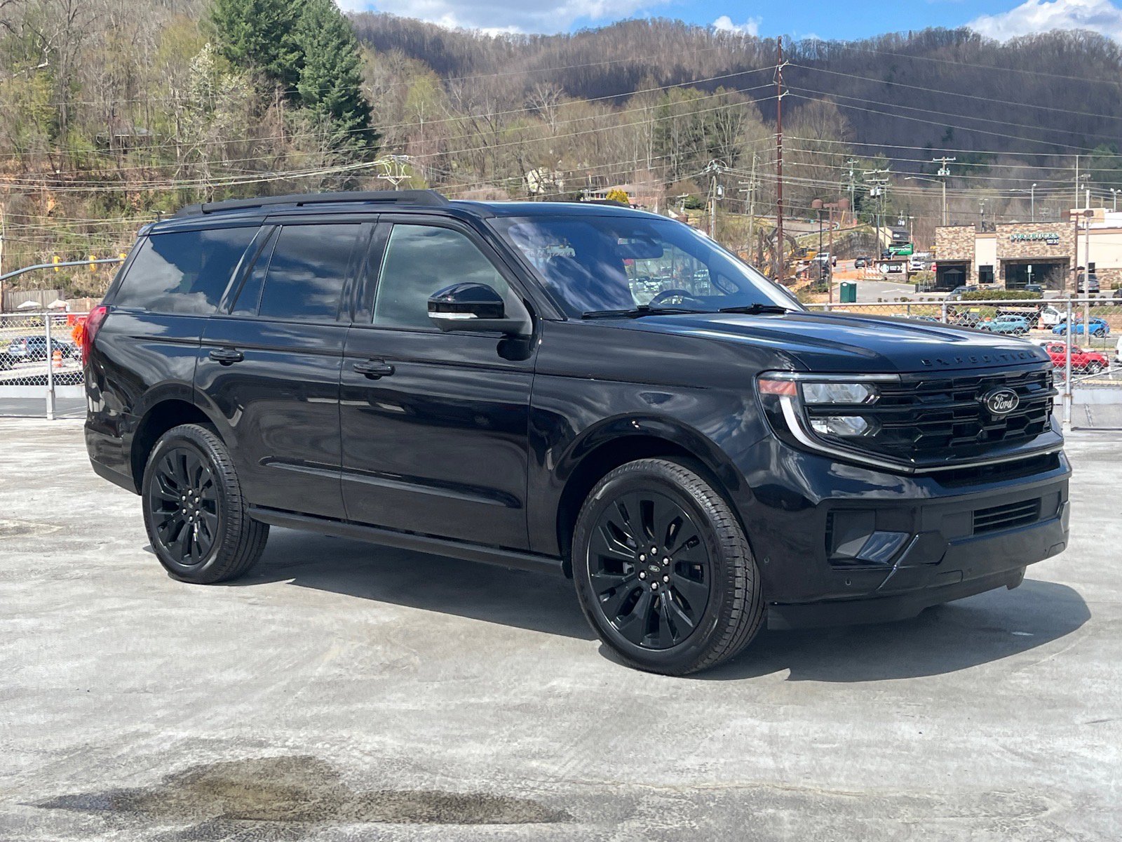 Certified 2025 Ford Expedition Platinum w/ Stealth Appearance Package image 1