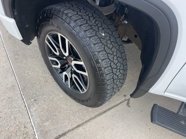 Used 2021 GMC Sierra 1500 AT4 image 30