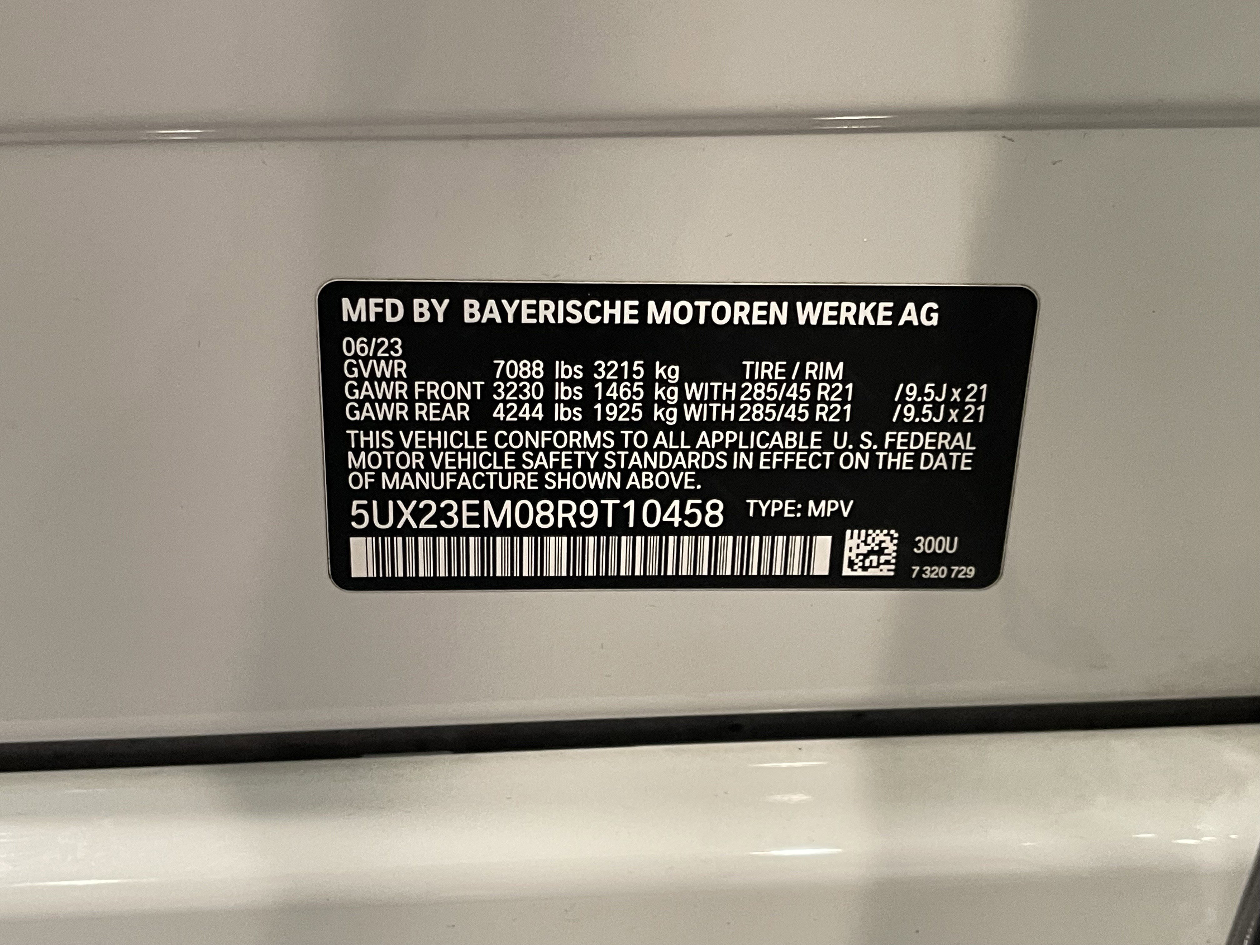 Certified 2024 BMW X7 xDrive40i w/ Premium Package AWD/4WD image 25
