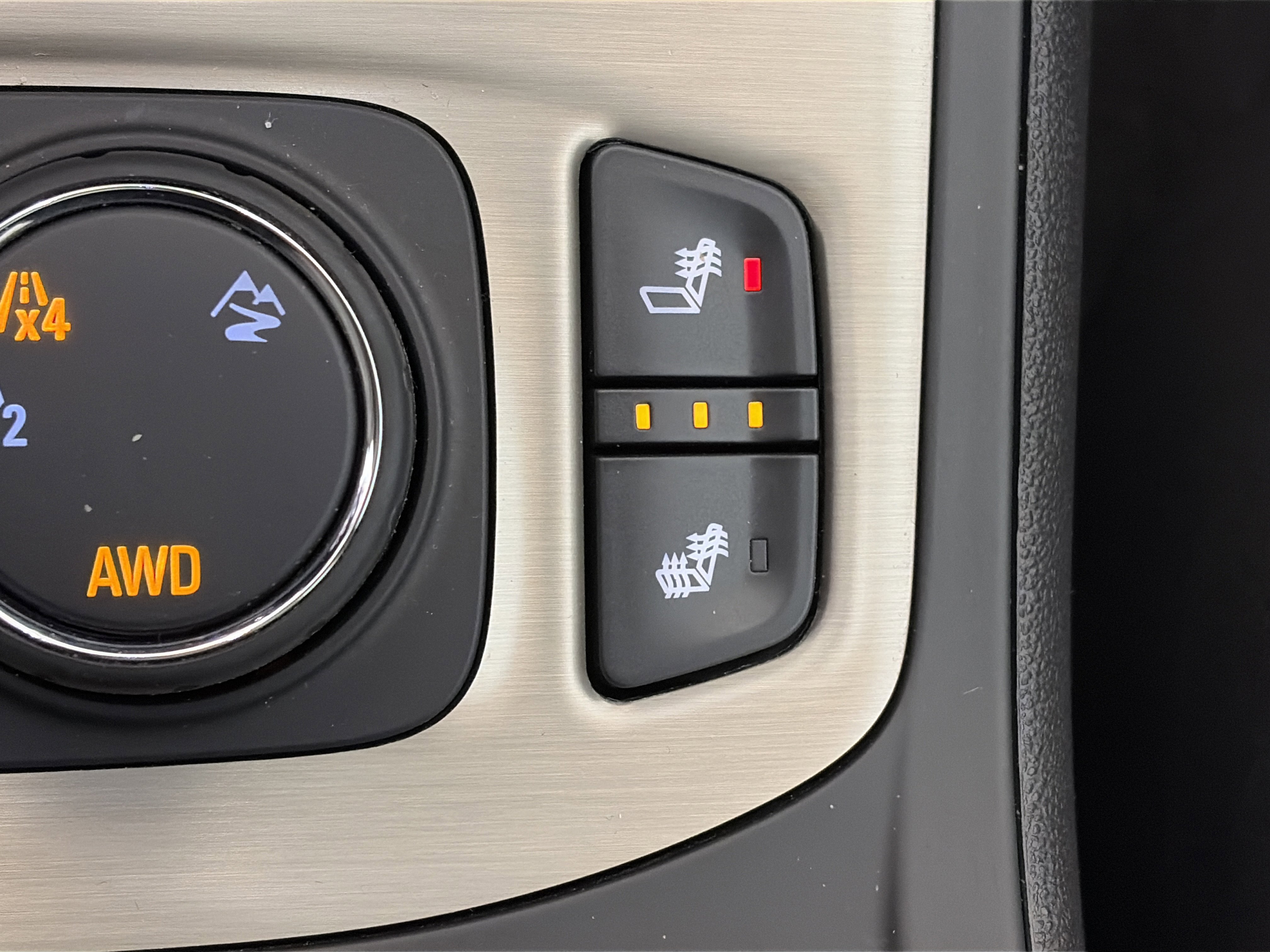 Certified 2022 GMC Terrain Denali w/ LPO, Floor Liner Package image 27