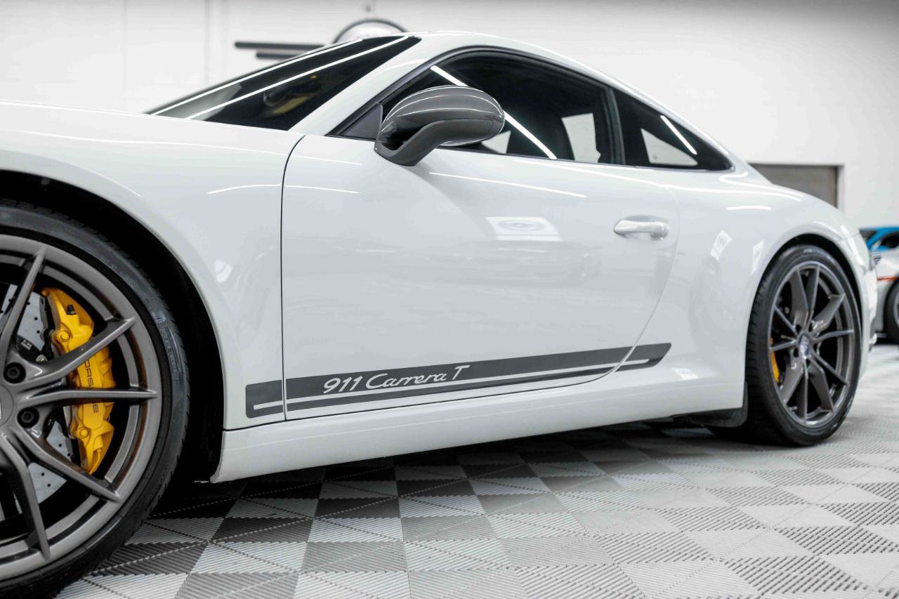 Used 2018 Porsche 911 Carrera T RWD image 36