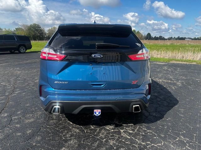 Used 2019 Ford Edge ST w/ Cold Weather Package AWD/4WD image 4