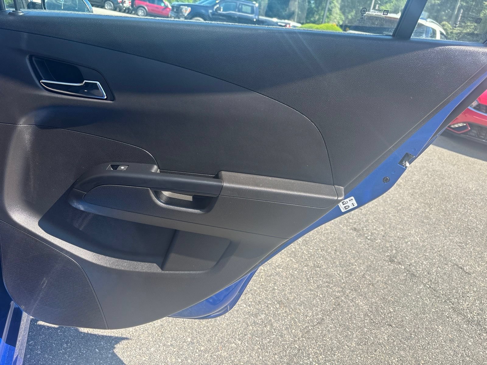 Used 2019 Chevrolet Sonic LT w/ Convenience Package FWD image 43
