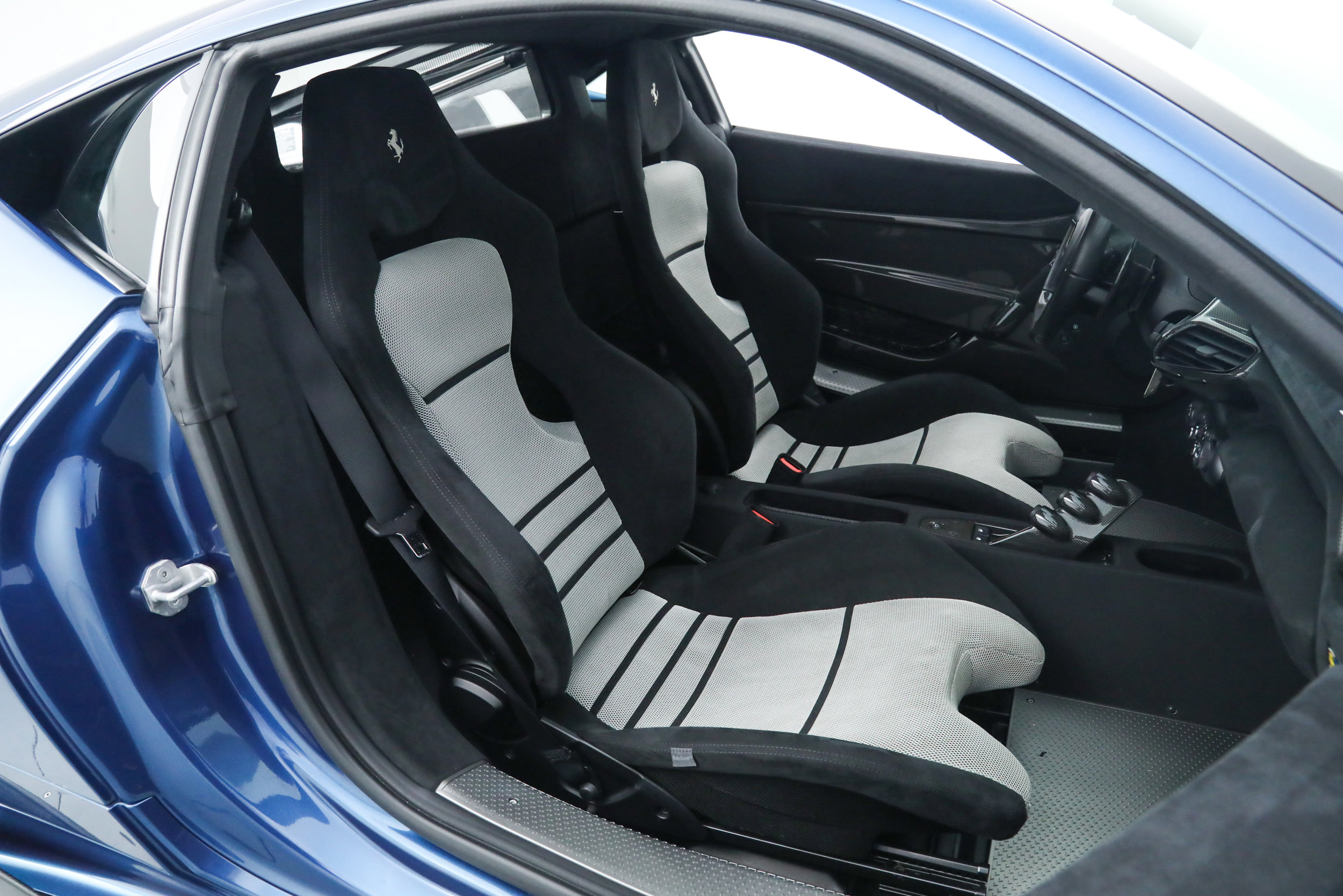 Used 2015 Ferrari 458 Speciale Coupe image 25