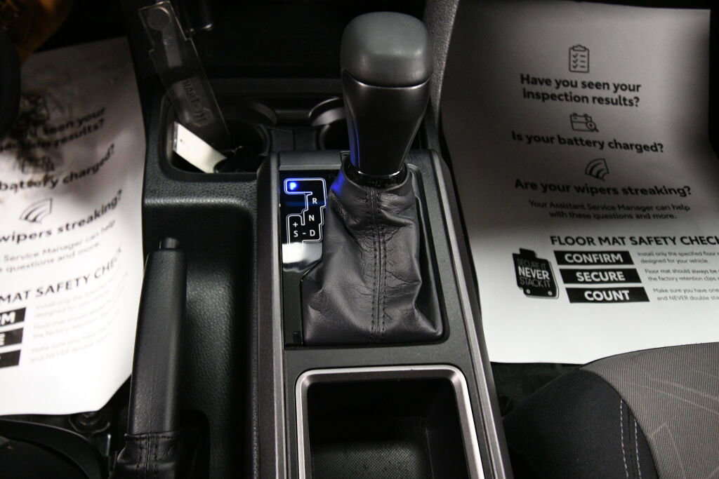 Certified 2023 Toyota Tacoma TRD Sport image 17