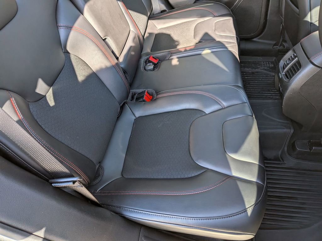 Certified 2021 Jeep Cherokee Trailhawk w/ Sun, Sound & Nav Group image 24