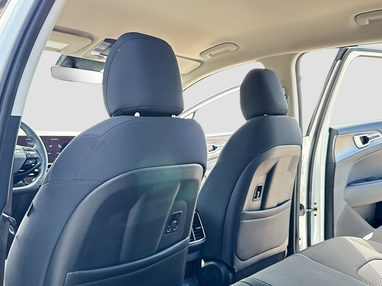 New 2026 Kia Sportage S AWD/4WD image 6