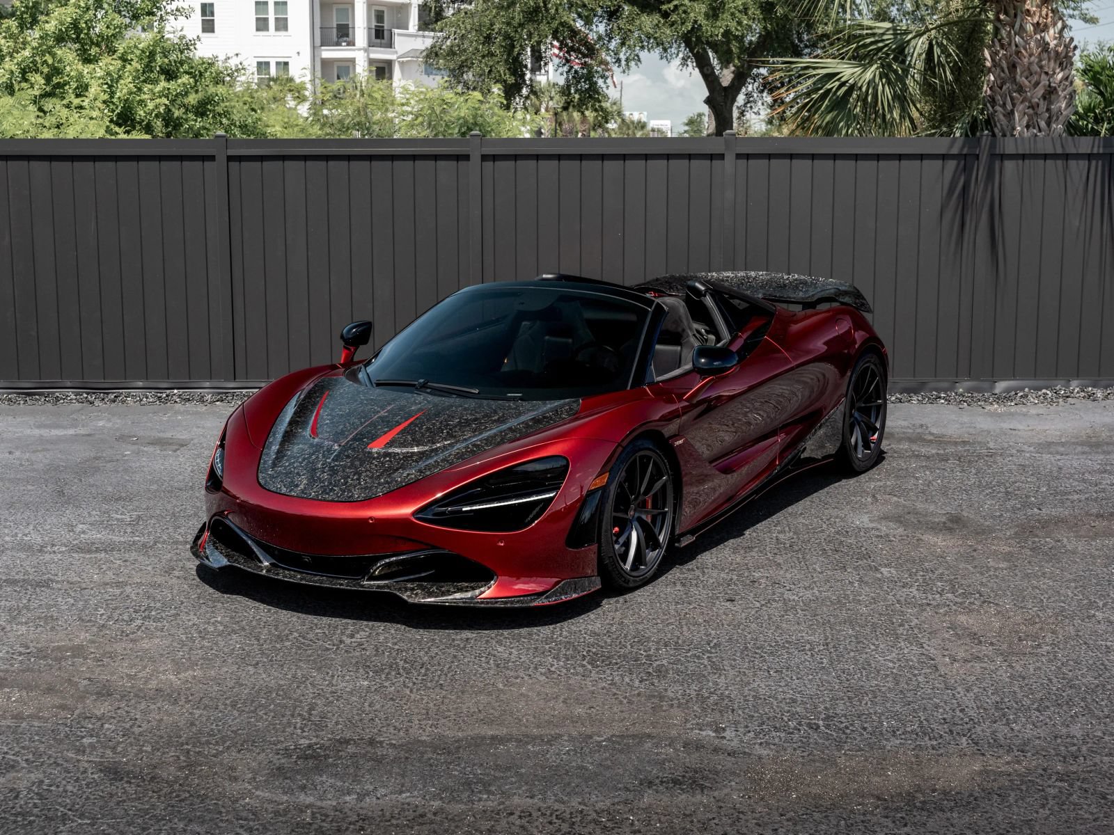 Used 2020 McLaren 720S Spider RWD image 32
