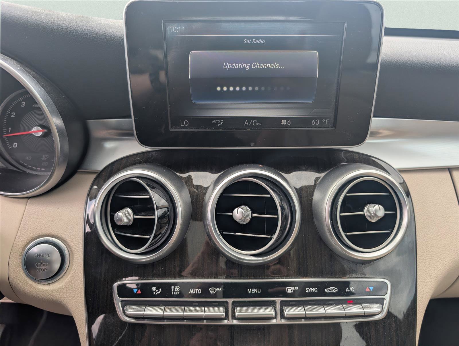 Used 2017 Mercedes-Benz C 300 4MATIC Sedan image 13