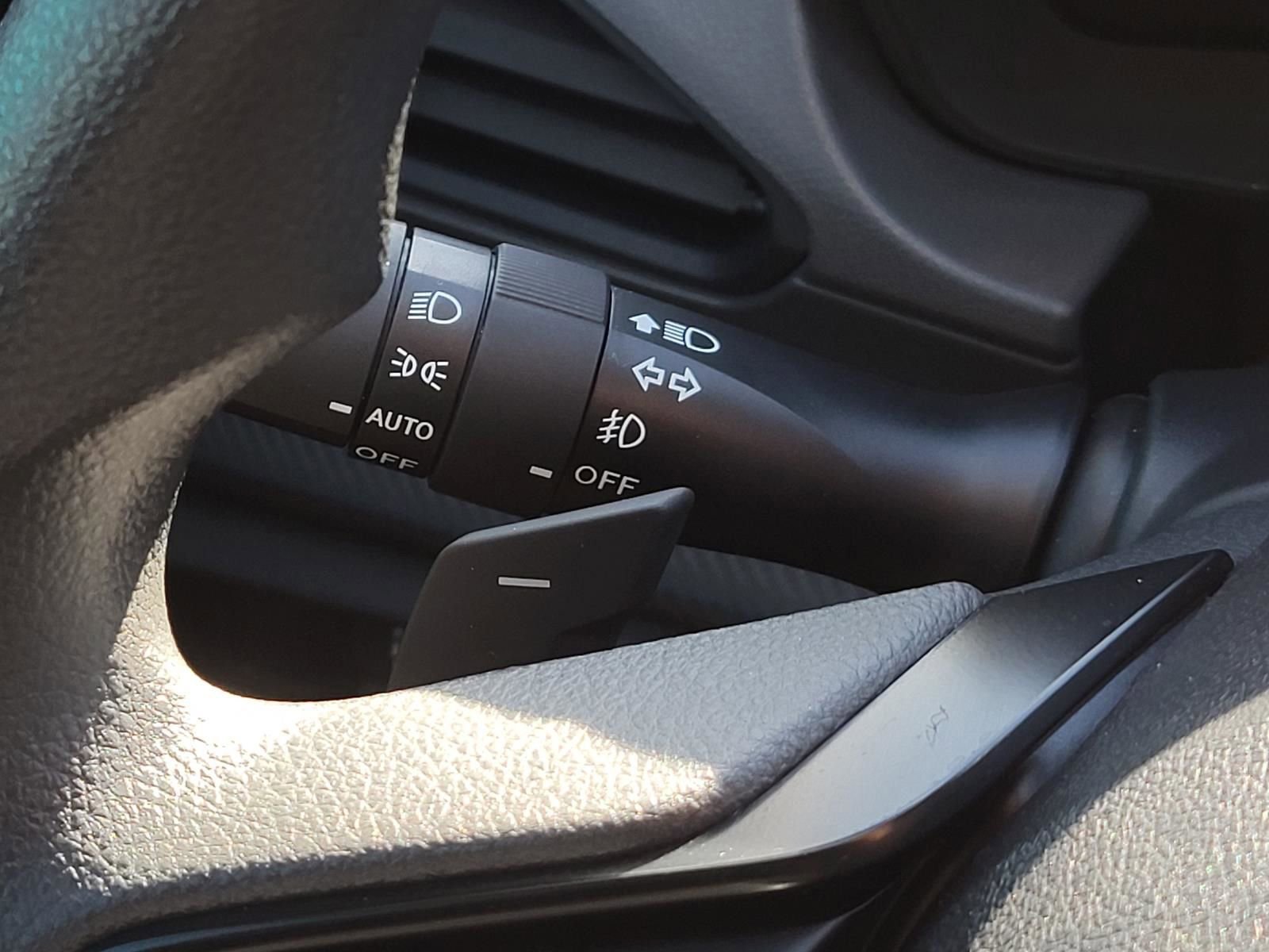 Used 2025 Subaru Crosstrek 2.0i Premium w/ Convenience Package #2 image 27