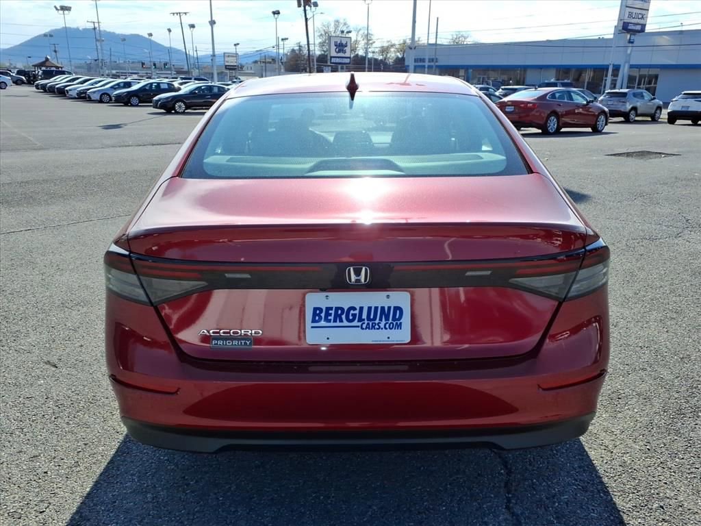 Used 2024 Honda Accord EX image 5