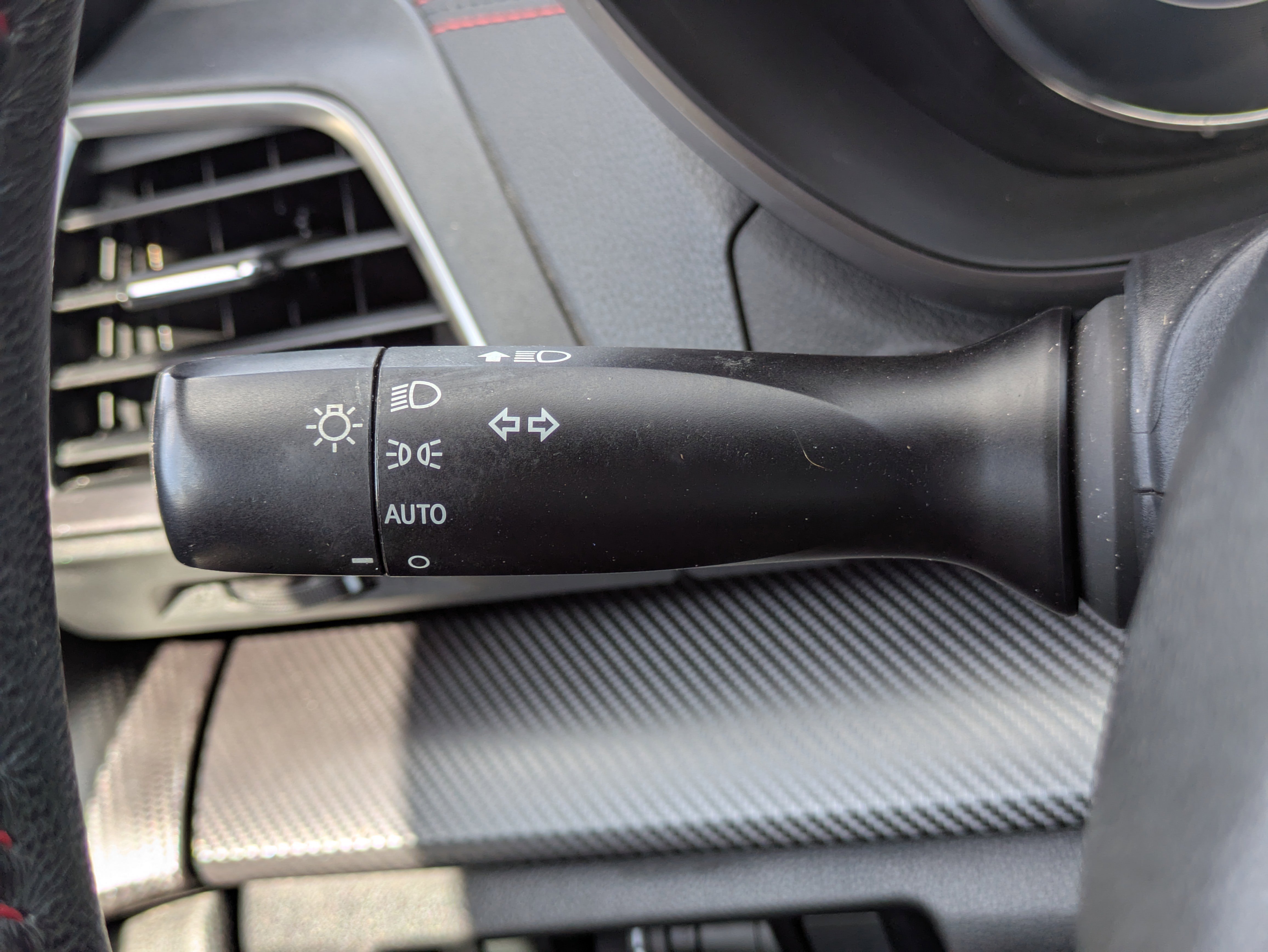 Used 2023 Subaru Impreza 2.0i Sport image 17