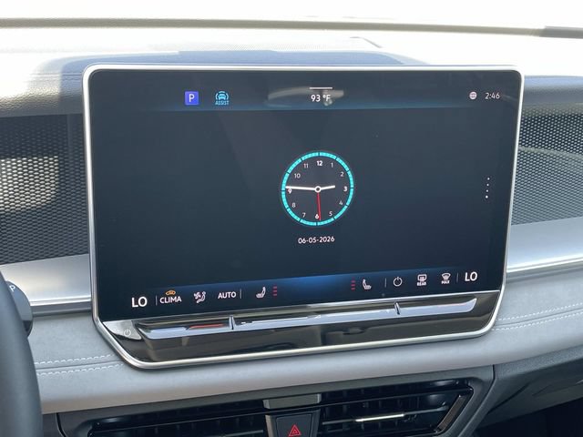 Certified 2026 Volkswagen Tiguan SE w/ Panoramic Sunroof Package FWD image 10
