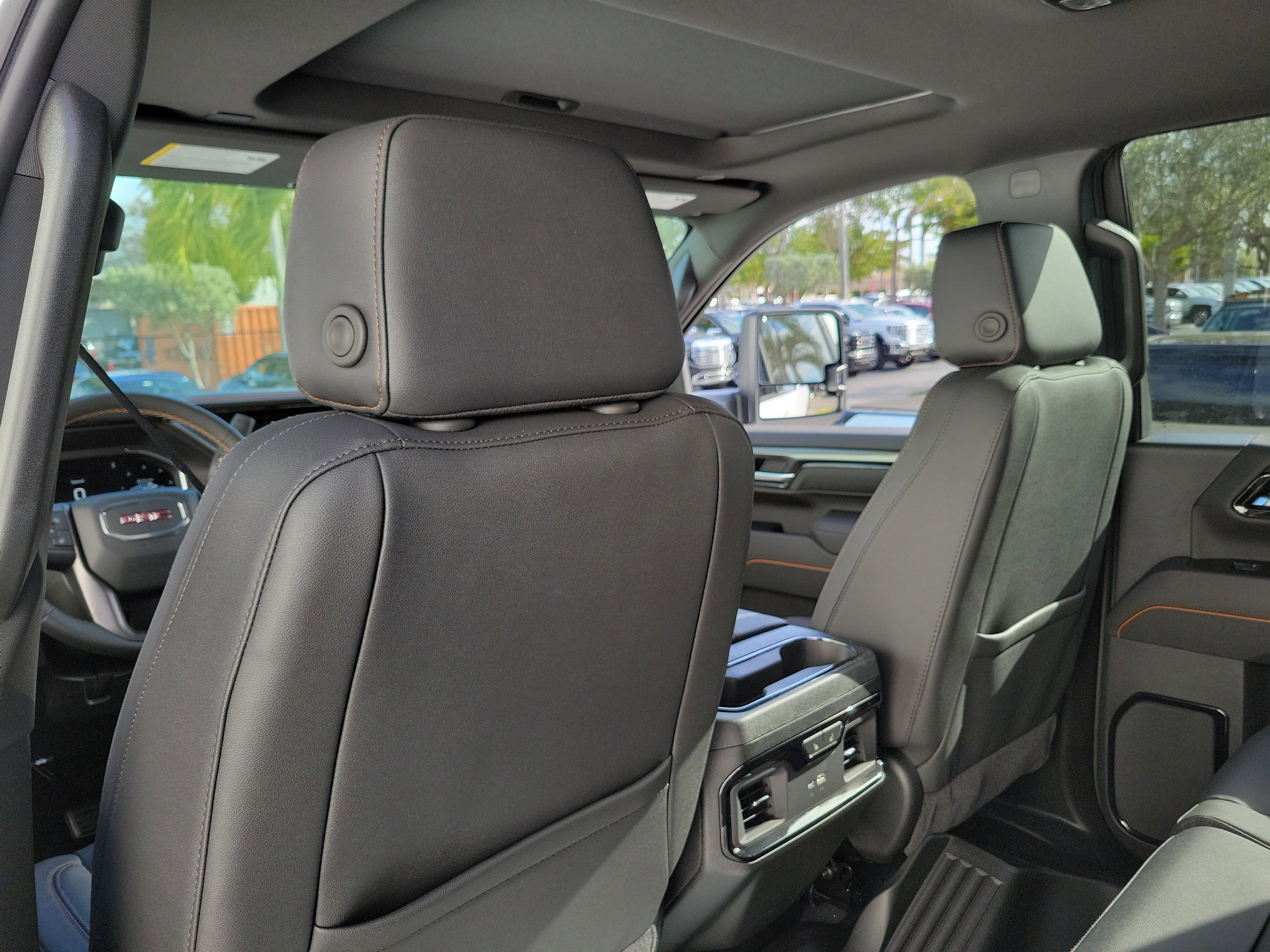 New 2026 GMC Sierra 2500 AT4 w/ AT4 Premium Plus Package image 13