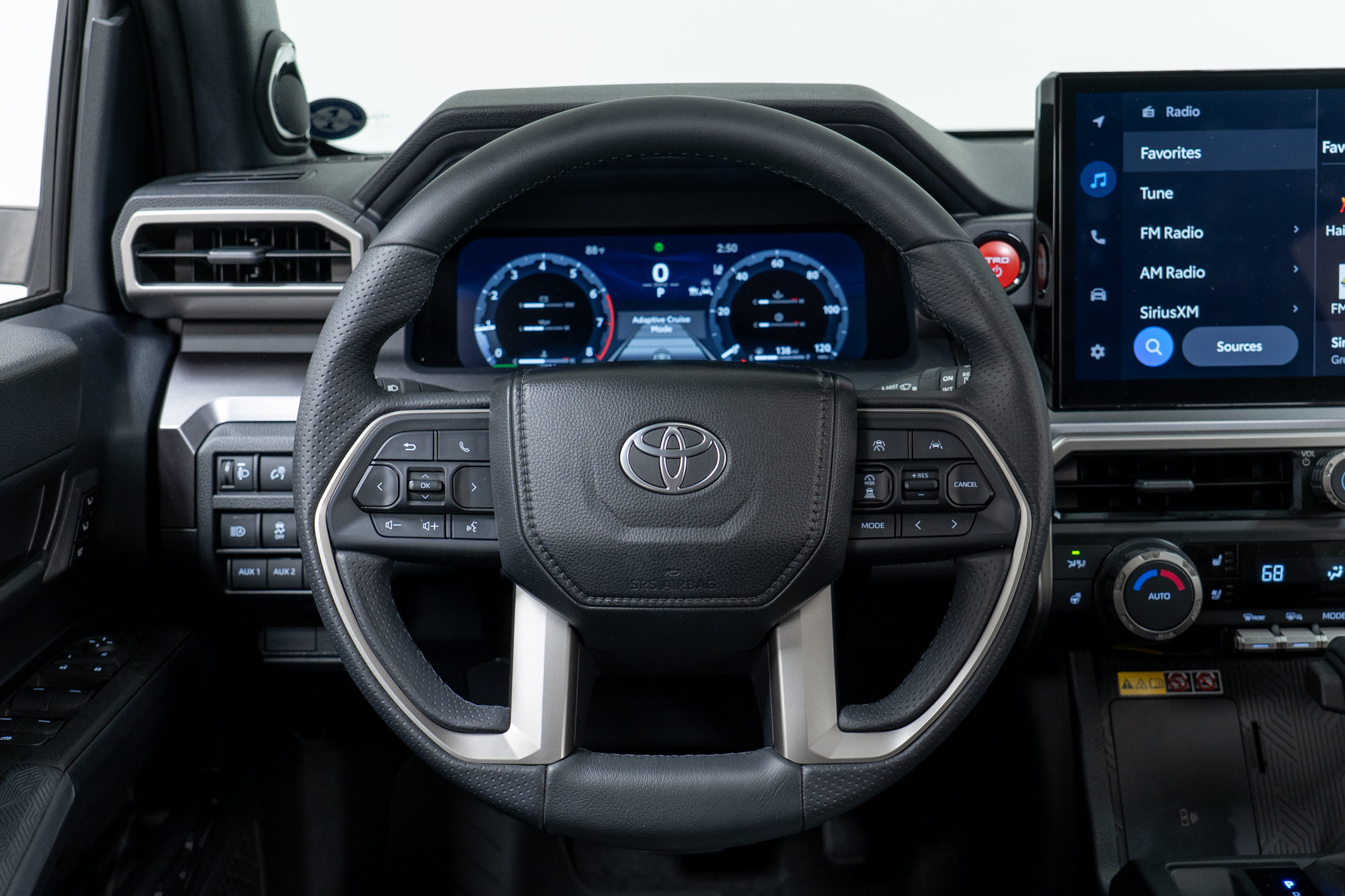 Used 2025 Toyota 4Runner TRD Off-Road Premium AWD/4WD image 19