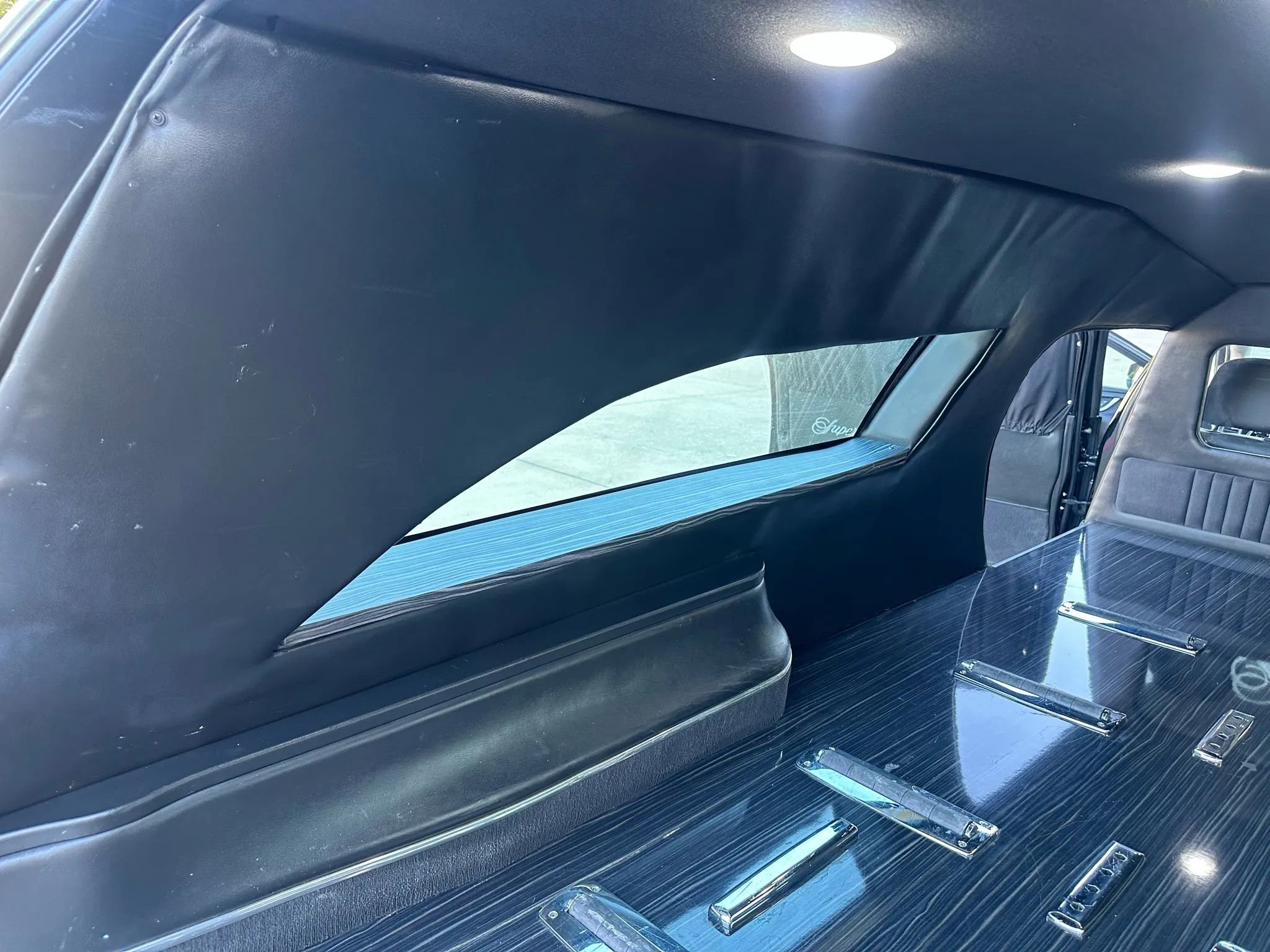 Used 2017 Cadillac XTS image 20