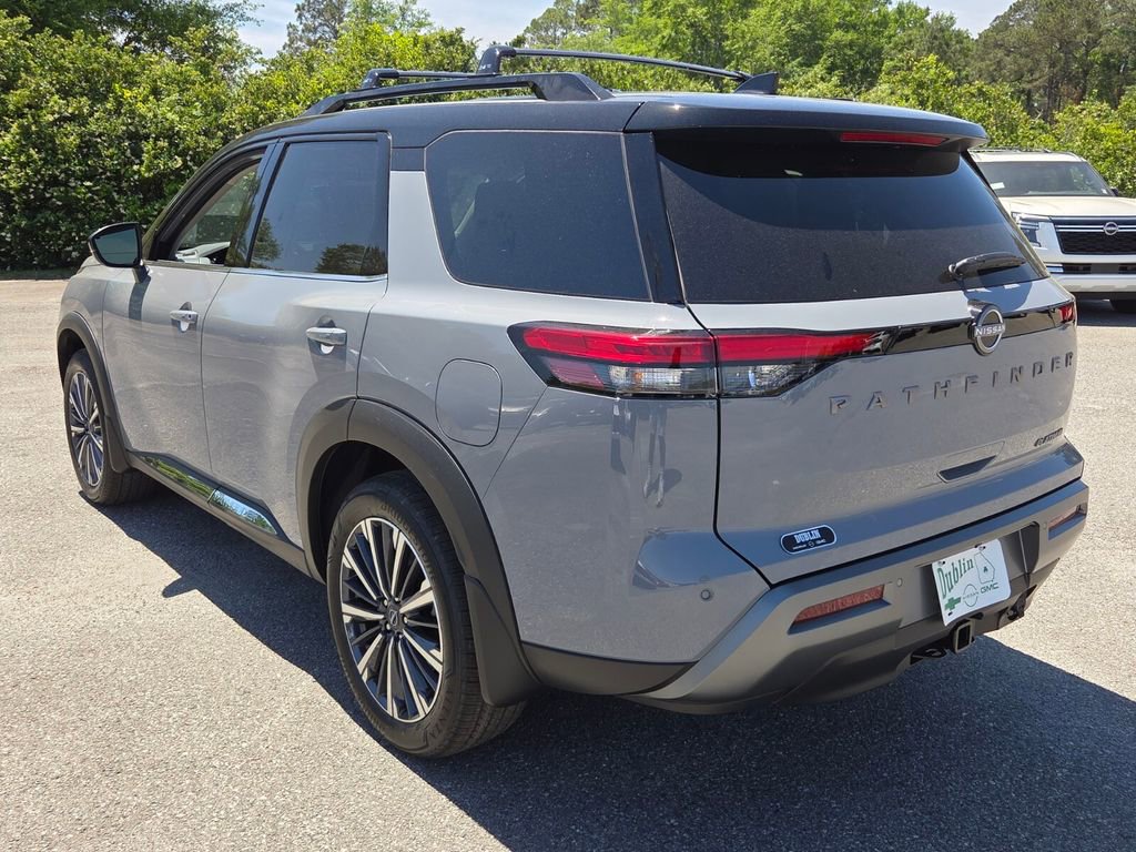 New 2026 Nissan Pathfinder Platinum FWD image 9
