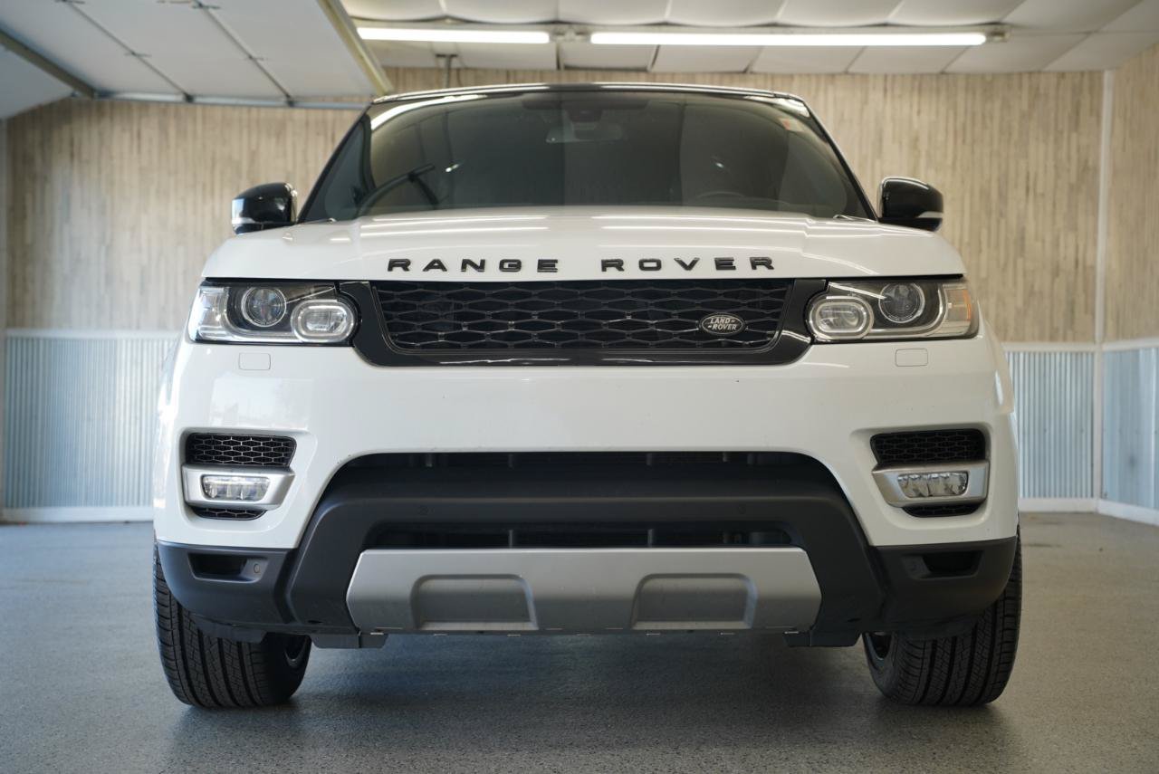 Used 2015 Land Rover Range Rover Sport HSE AWD/4WD image 3