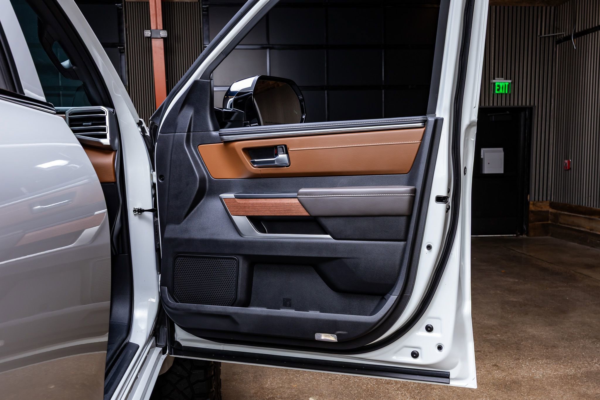 Used 2025 Toyota Tundra 1794 Edition image 36