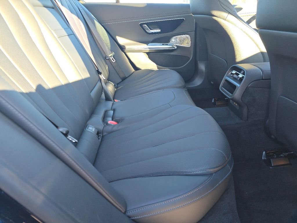 New 2026 Mercedes-Benz E 450 4MATIC Sedan image 21
