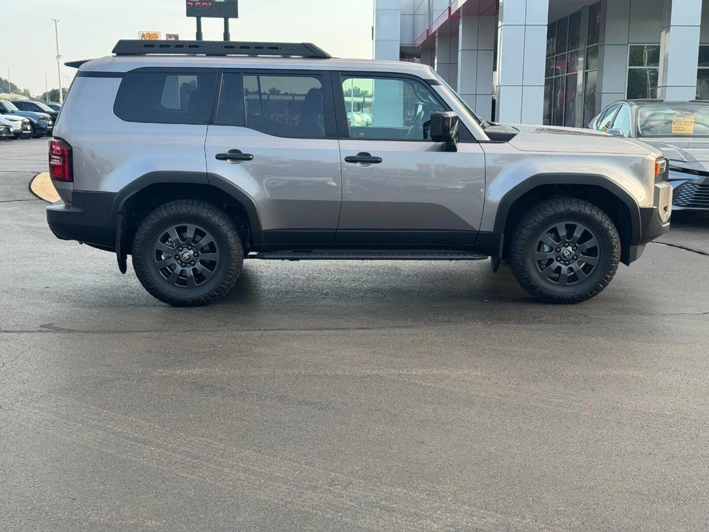 Used 2025 Toyota Land Cruiser w/ Premium Package AWD/4WD image 2