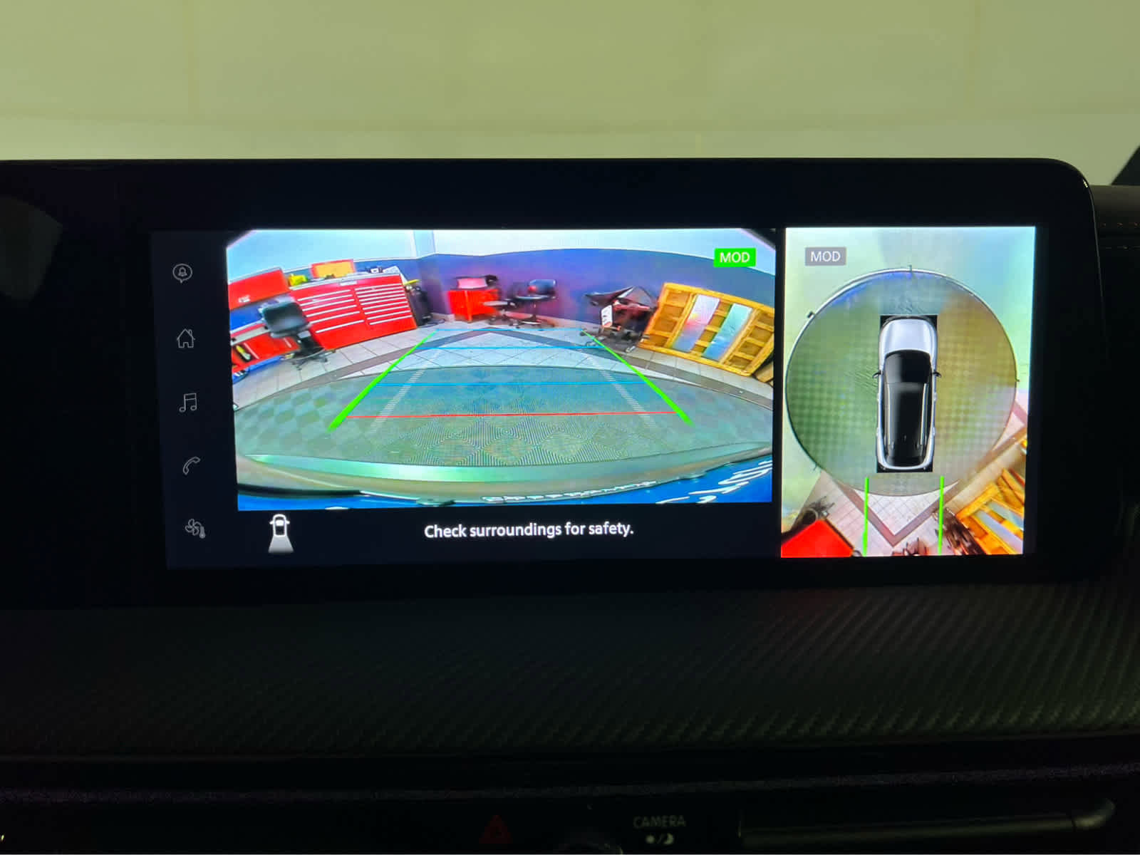 Used 2025 Nissan Kicks SR image 14