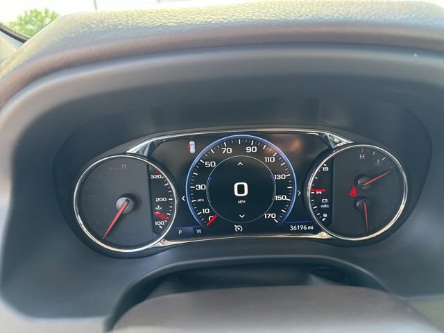 Used 2023 GMC Acadia SLT w/ Technology Package FWD image 33
