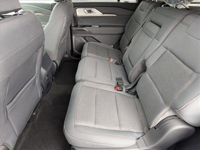 New 2025 Ford Explorer Active image 15