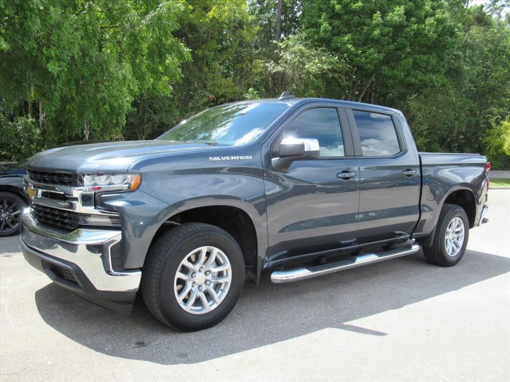 Used 2021 Chevrolet Silverado 1500 LT w/ Bed Protection Package image 2