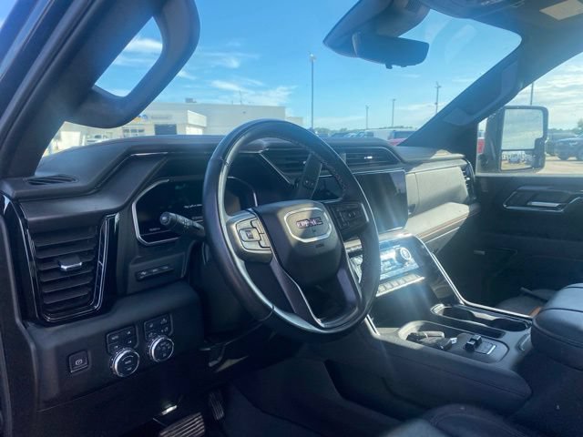 Used 2024 GMC Sierra 2500 AT4 w/ AT4 Premium Plus Package AWD/4WD image 8