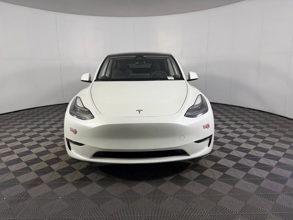 Used 2024 Tesla Model Y Long Range image 9