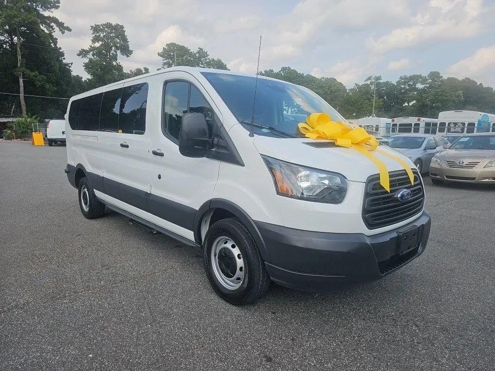 Used 2016 Ford Transit 350 XL RWD image 10