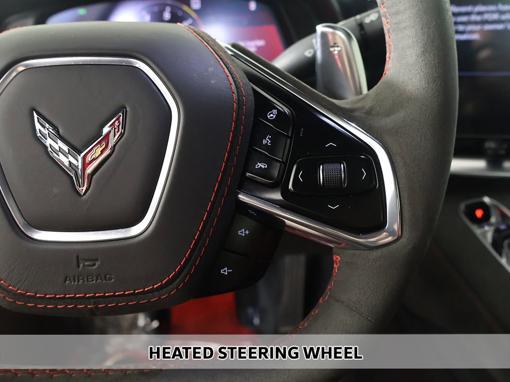 Used 2022 Chevrolet Corvette Stingray Premium Conv w/ Z51 Performance Package image 7