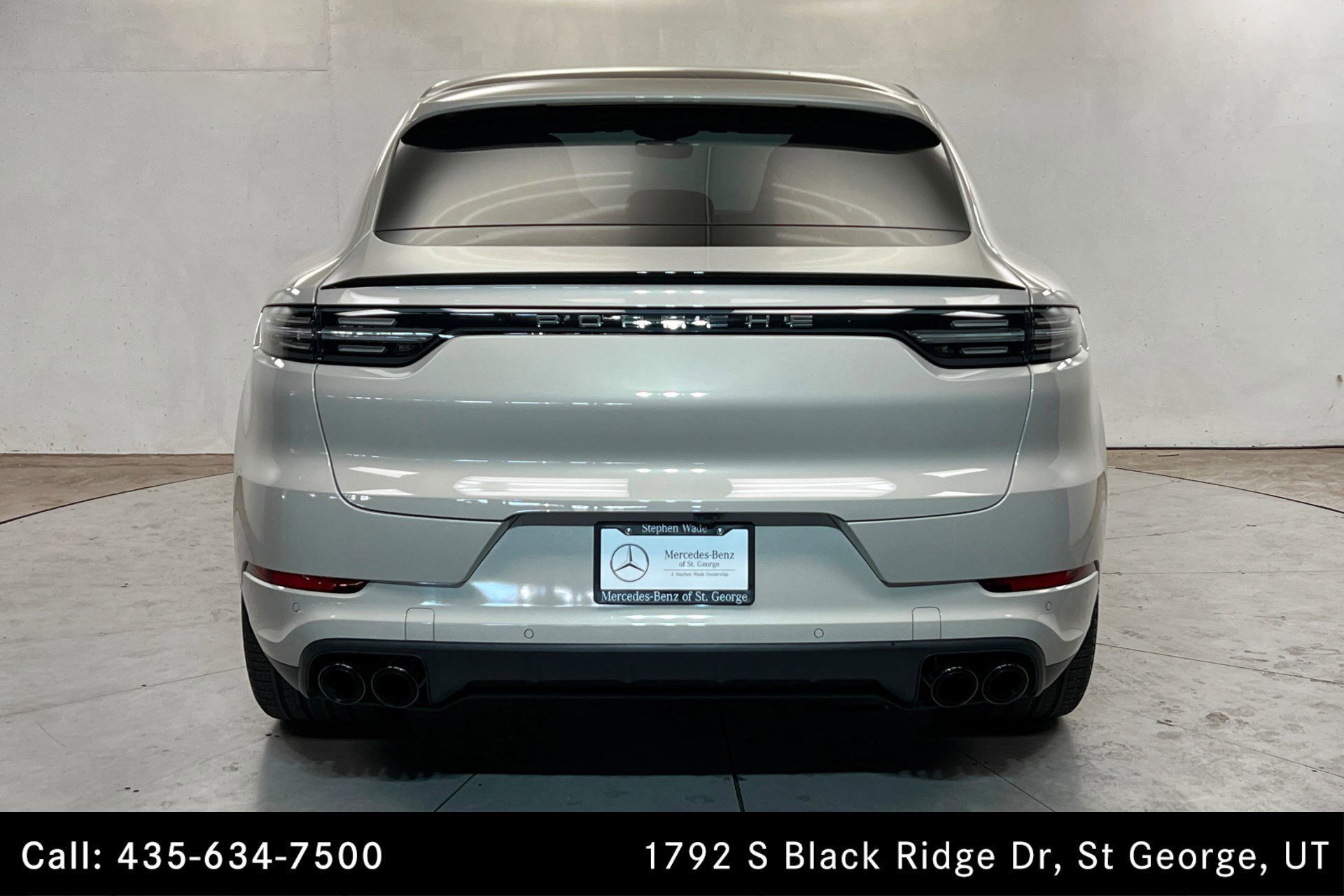 Used 2022 Porsche Cayenne Turbo AWD/4WD image 4