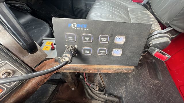 Used 2008 GMC TopKick C5500 2WD Regular Cab image 19