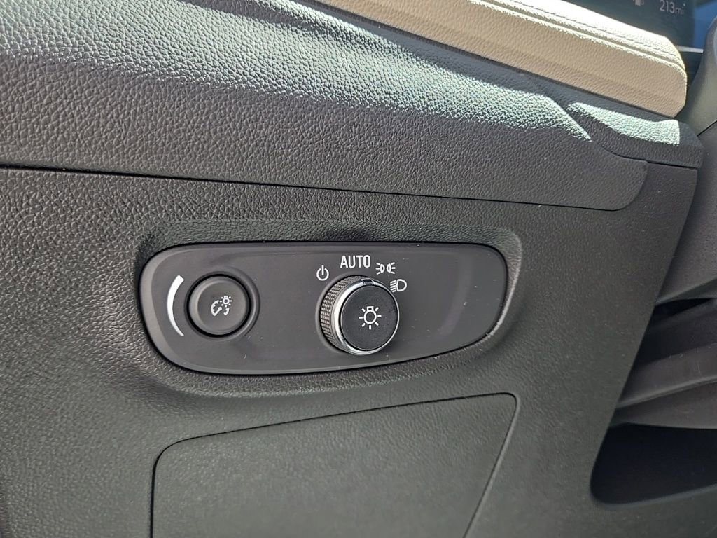 Used 2024 Buick Encore GX Preferred image 28