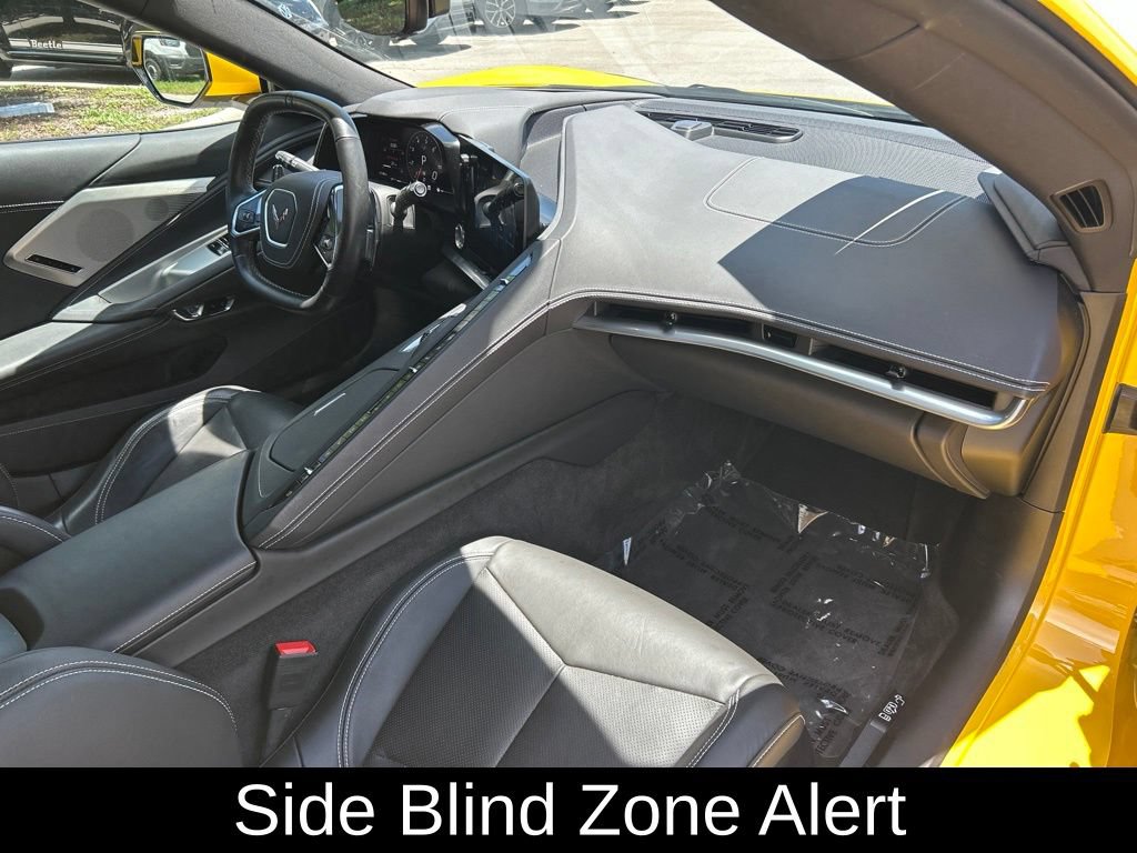 Used 2025 Chevrolet Corvette Stingray Preferred Cpe w/ Z51 Performance Package RWD image 31