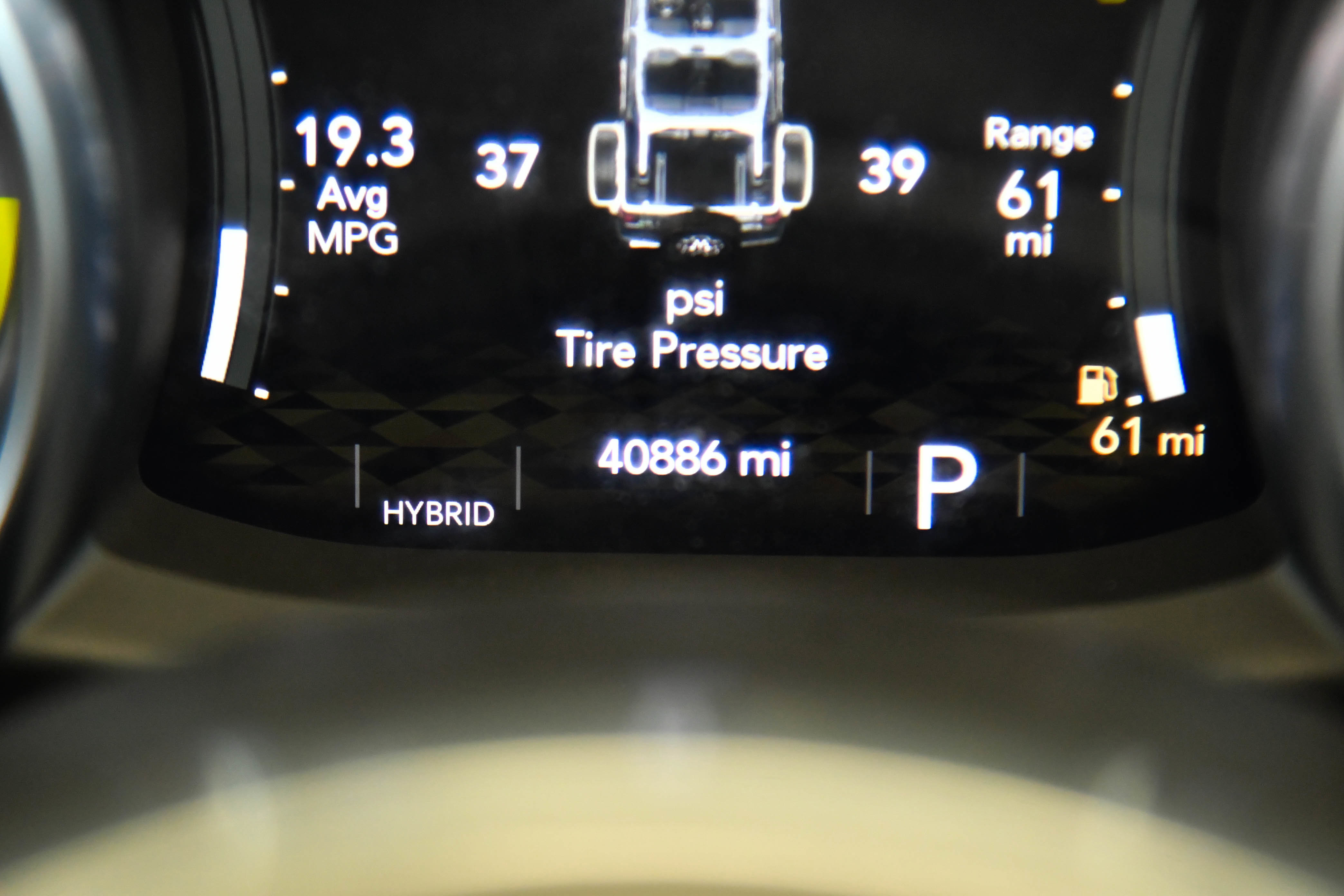 Used 2023 Jeep Wrangler Unlimited Sahara w/ Cold Weather Group AWD/4WD image 35