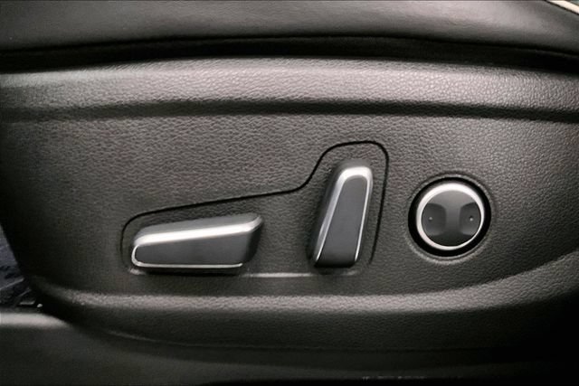 Used 2025 Hyundai Palisade SEL FWD image 30