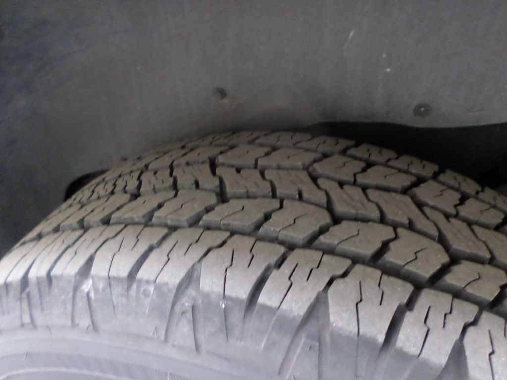 Used 2007 GMC Envoy SLE RWD image 10