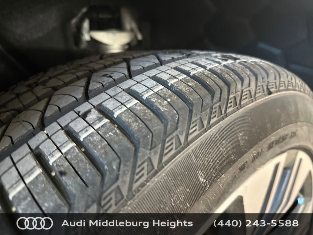 Used 2026 Audi Q8 Premium Plus image 31