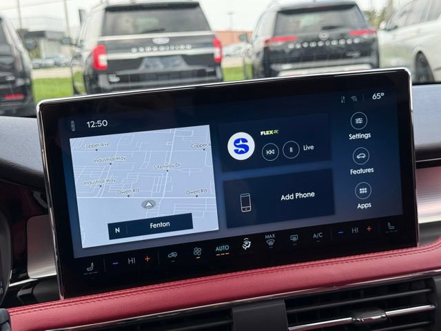 Used 2025 Lincoln Corsair Grand Touring w/ Towing Package AWD/4WD image 26