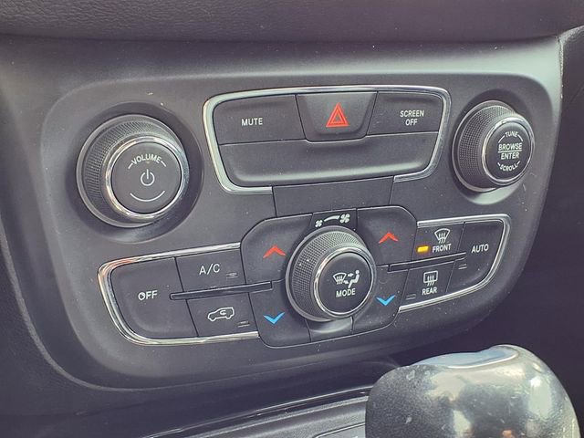 Used 2020 Jeep Compass Limited image 12