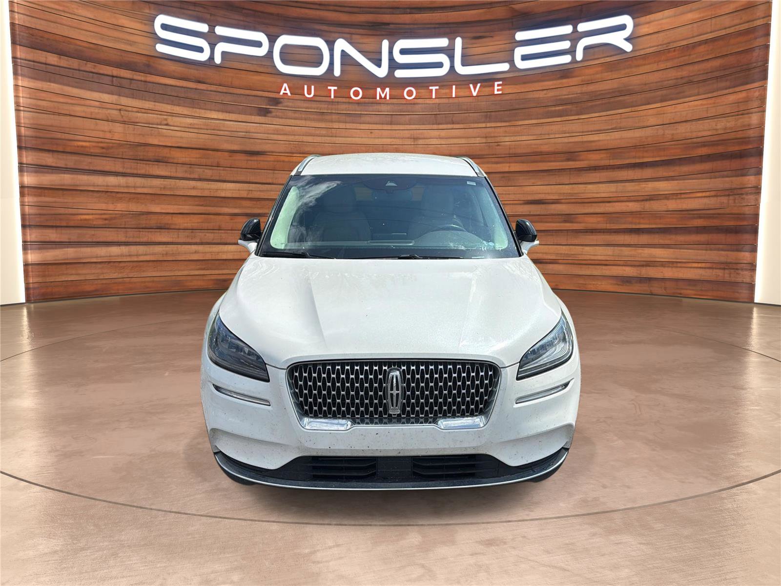 Used 2020 Lincoln Corsair FWD image 10