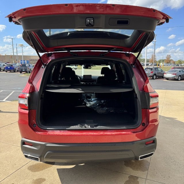 New 2025 Honda Pilot Sport image 13