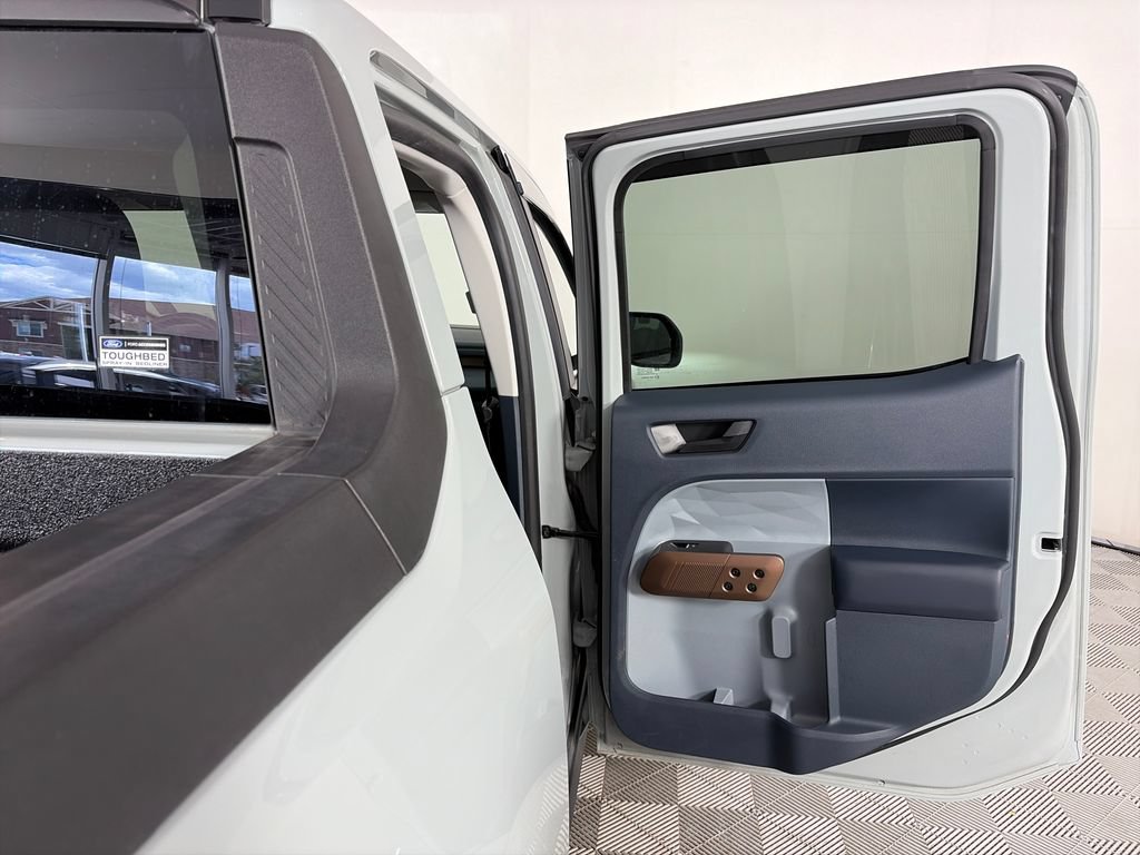 Certified 2024 Ford Maverick Lariat FWD image 28