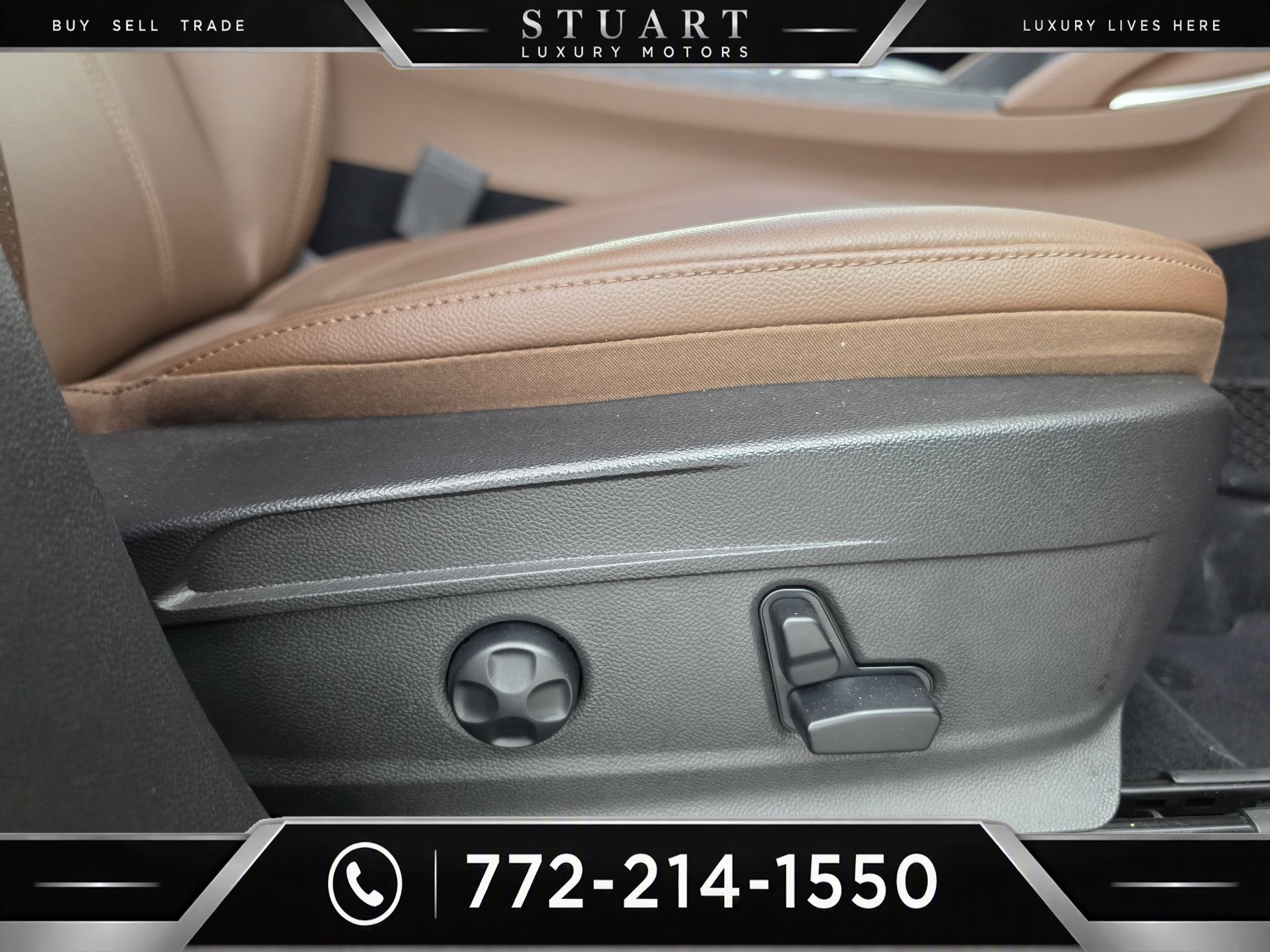 Used 2020 Alfa Romeo Stelvio Sport w/ Quick Order Package 22K Sport RWD image 30